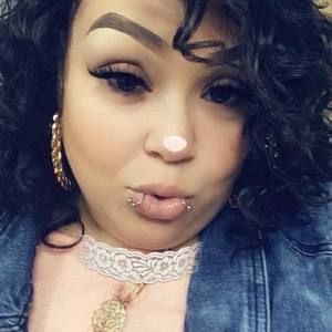 Meet your Posher, Carolyn